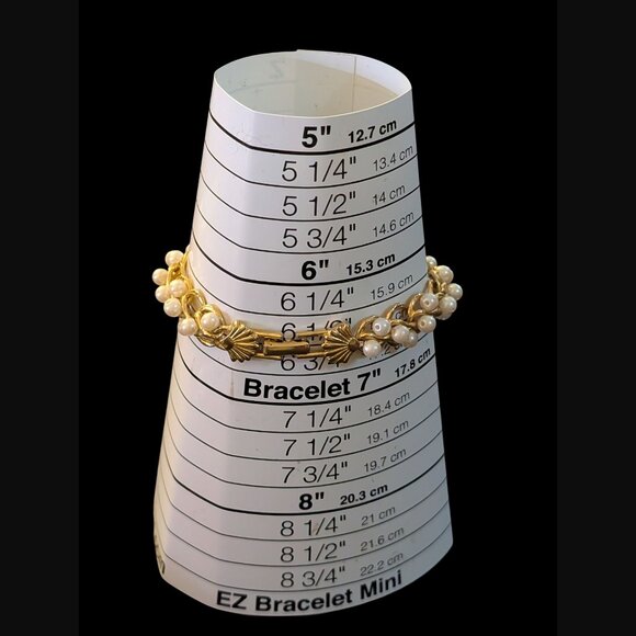 Vintage Richelieu Gold Tone Faux Pearl 6.5" Bracelet - Picture 3 of 11